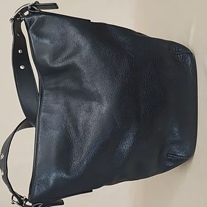 COACH SMALL DUFFLE SAK BFPM-02-141